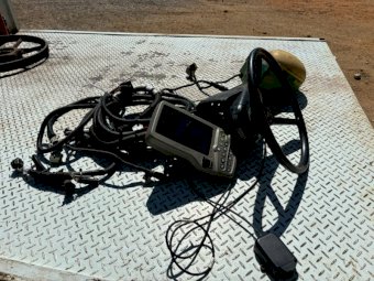 John Deere Starfire ITC 3000 GPS with Autosteer