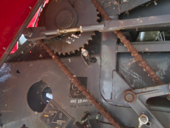 Massey Ferguson 2270XD Baler