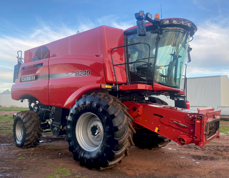 2015 Case IH 8240 Header