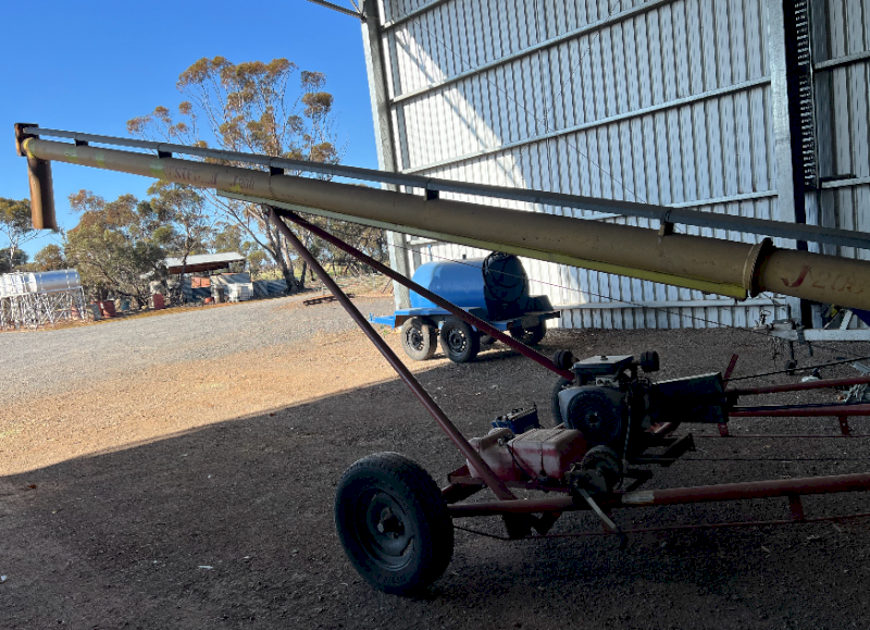 Westfield 41ft x 8" Auger