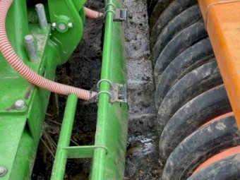 2020 Amazon KG 4001 Power Cultivator with Amazone 500H Green Drill.