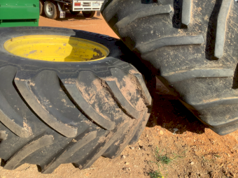 800/70R38 Tyres and Rims x 2