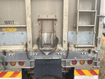 Lyonhaul 36' X 6' Tipper Trailer