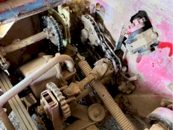 New Holland 717 Forage Harvester