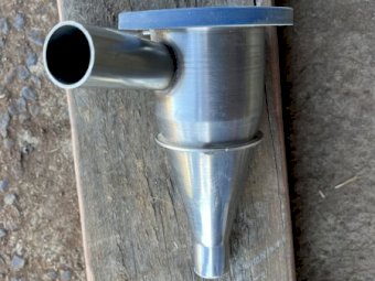 16x Ezy flo stainless double diffusers with caps