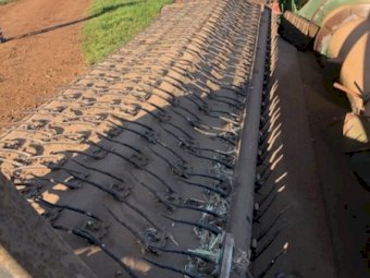 Knuckey 12 Ft Canola Pick Up Front