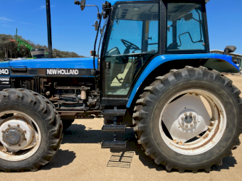 New Holland 8240 Tractor