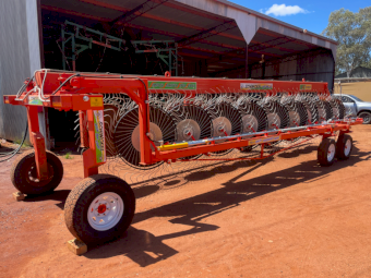 2024 Schinckel 18 Wheel Hay Rake