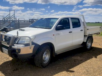 2012 Toyota Hilux Dual Cab 4WD Ute