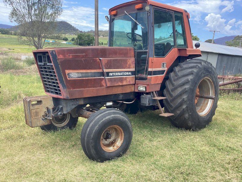 International 6388 Tractor