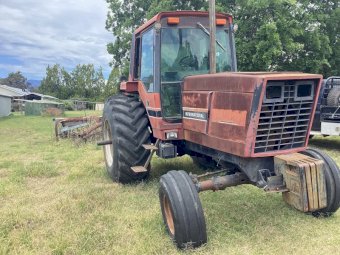 International 6388 Tractor