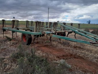 Horwood Bagshaw 25' Greenline Cultivator