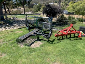 2019 John Deere 3038 E Tractor
