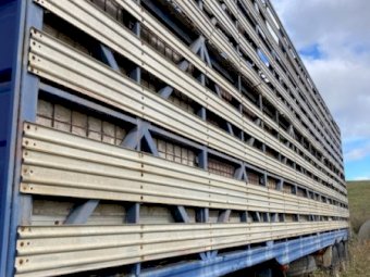 *Price Reduced* Shanks 2 deck Cattle or 4 deck Sheep Stockcrate