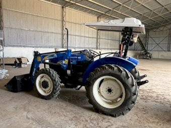 2012 NH Workmaster 45 FWA with Challenge FEL