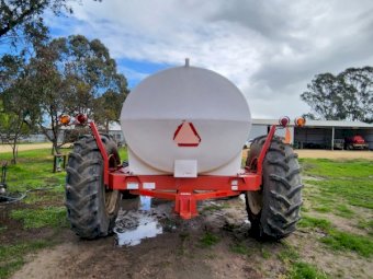 2010 Bourgault LFC-AU 7000L Liquid Cart