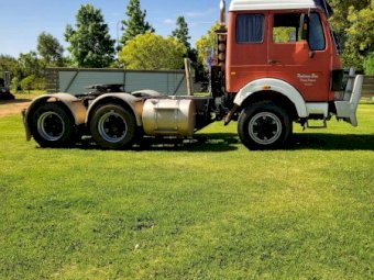 1988 Mercedes Benz 2228S Prime Mover