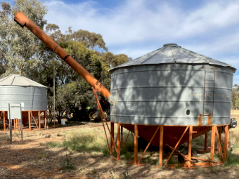 Sherwell 139D Field Bin with PTO Auger