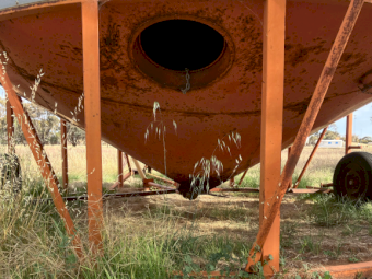 Sherwell 139D Field Bin with PTO Auger