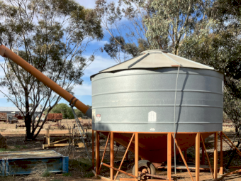 Sherwell 1411D Field Bin with PTO Auger