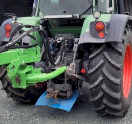Fendt 712 Varo  Tractor with SaMASZ KDC341W Mower Conditioner