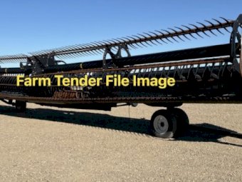 2017 Macdon FD75 Flex Draper Front