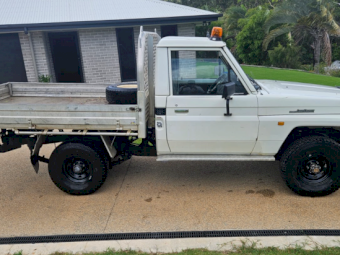 1998 Toyota Landcruiser 75 series Single Cab Ute