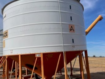 Ahrens 35MT PTO Field Bin