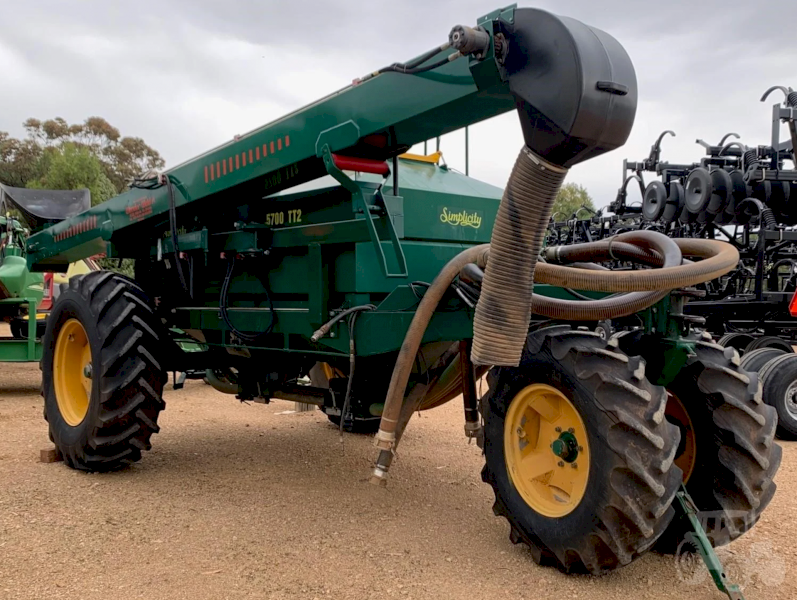 1996 SIMPLICITY 5700TT2