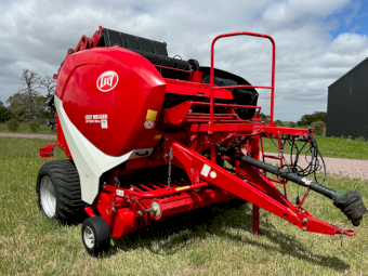 2017 Lely Welger RP 160 V Xtra Round Baler