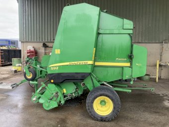 John Deere 592 Round Baler