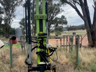 El-Gra Post Driver With 4 X Augers