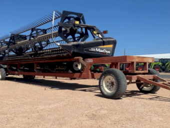 2011 NH CR9040 &  MacDon FD70