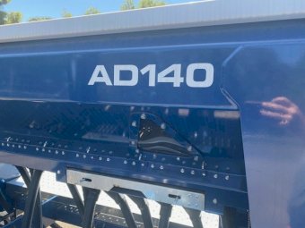 AgroDrill AD140
