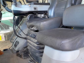 2015 New Holland T8.435 SmartTrax Tractor