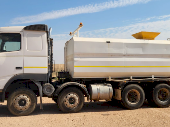 1995 Volvo Water Tanker