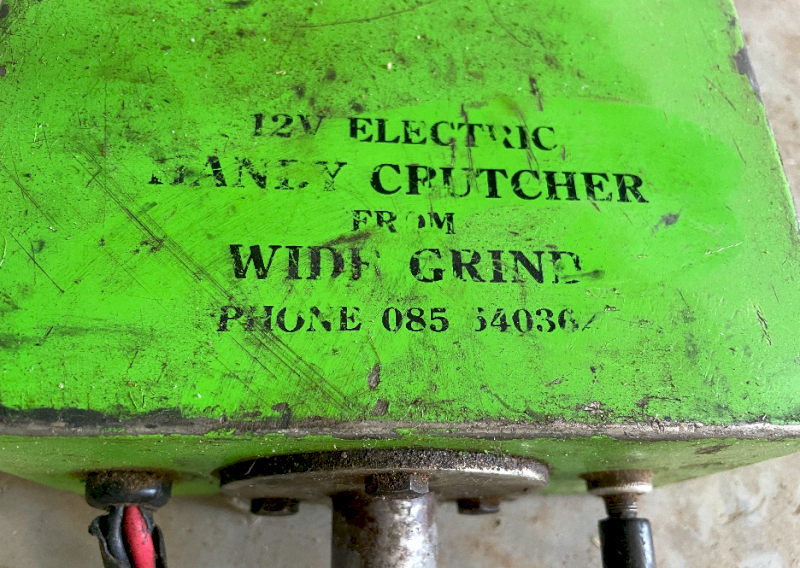 Wide Grind 12v Handy Crutcher