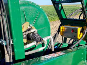 2021 Simplicity 30 Series Tow Between Air Cart