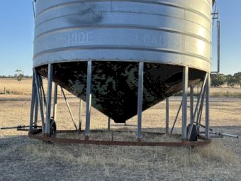 Campbell Field Bin 400 Bags approx.