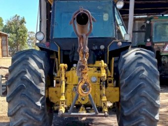 Chamberlain 3380 Tractor