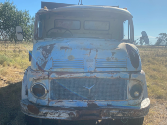 Mercedes-Benz 1413 Truck