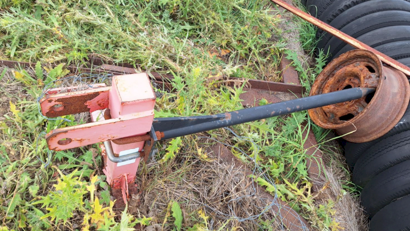 Hay Round Bale Spike
