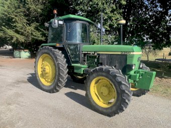1993 John Deere 3350 4x4 Tractor