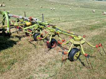 Claas Volto Tedder Rake