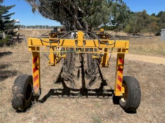 Elsworth 12 Wheel Hay V Rake