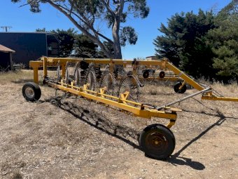 Elsworth 12 Wheel Hay V Rake