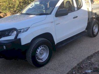 2022 Mitsubishi Triton steel tray back Ute