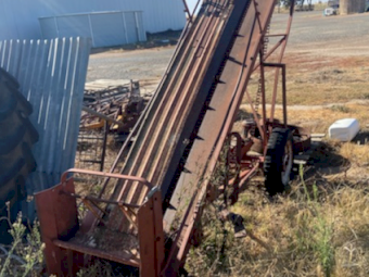 New Holland 275 Small Square Baler Combo