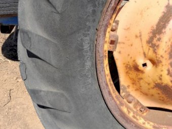 2 x 13.6-28 Olympic Tryes