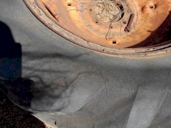 2 x 13.6-28 Olympic Tryes